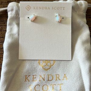 White Kyocera Opal Kendra Scott Stud Earrings